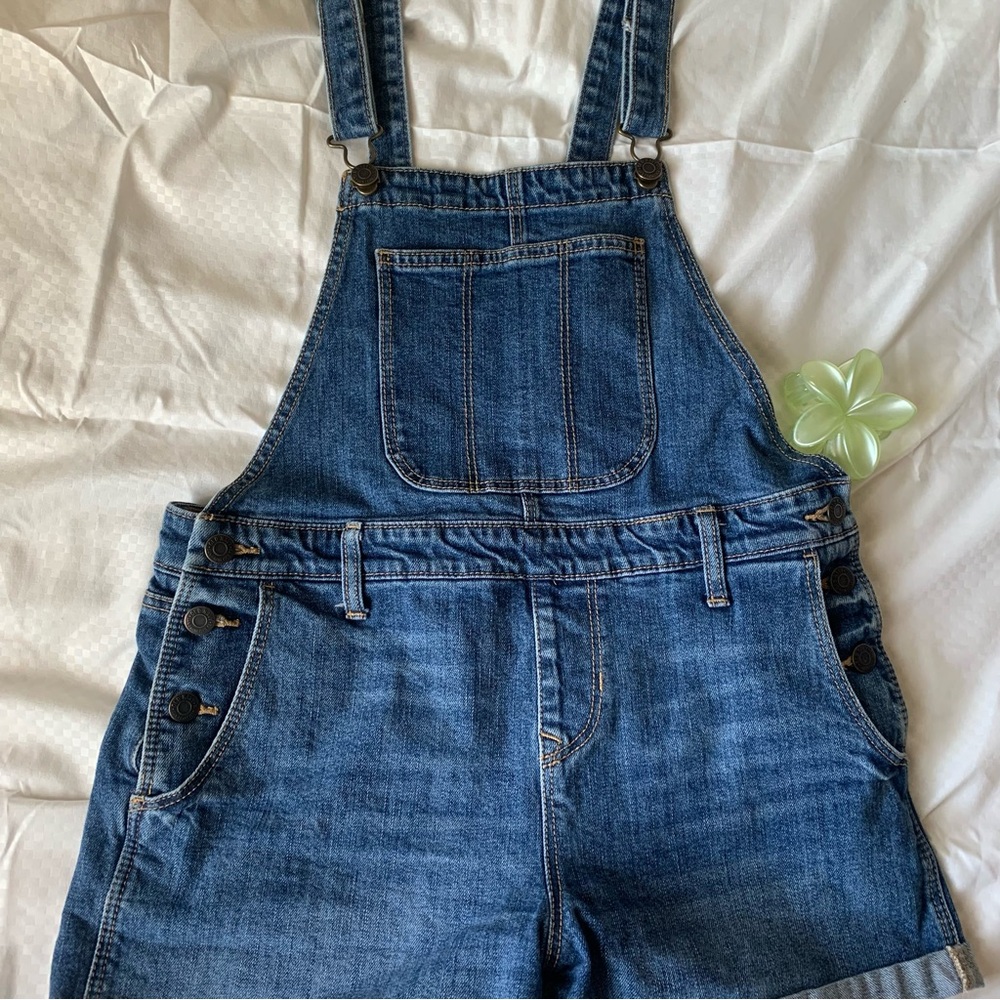 ୨୧ ･ﾟ✧ Old Navy Overalls - Picture 3 of 5